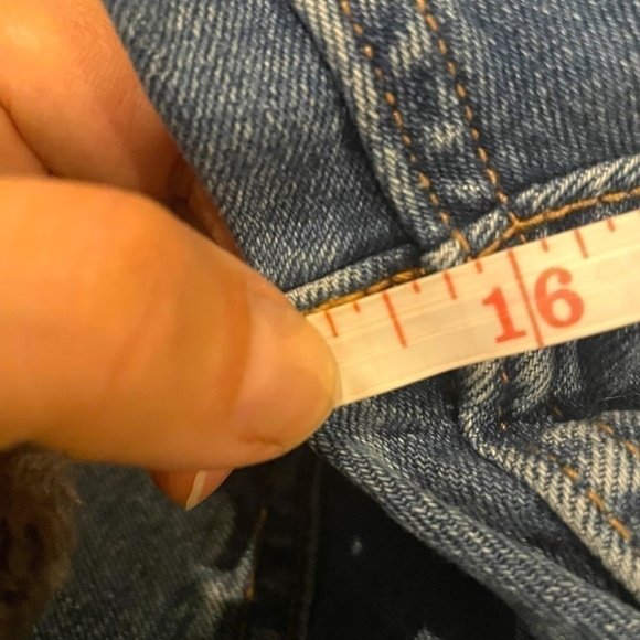 Nwt Blue Distressed Jeans 💙 - Picture 7 of 10